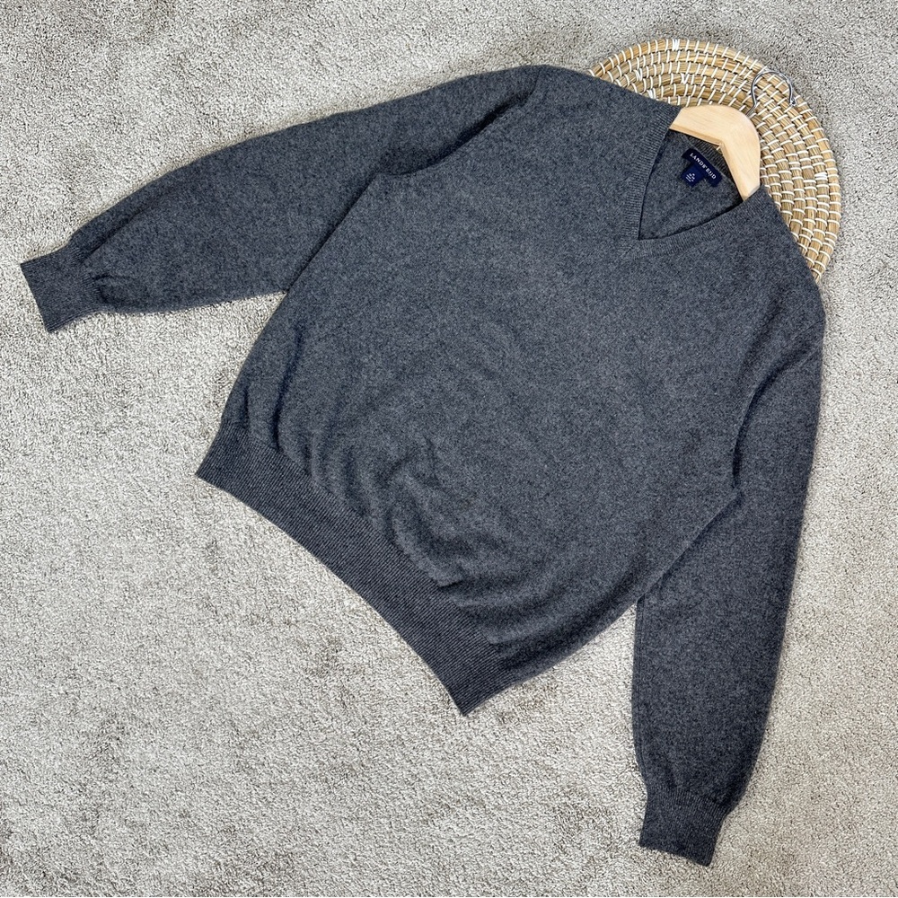 Lands’ End Men’s 100% Cashmere V-Neck Sweater Longsleeve Classic in Gray M - Picture 2 of 13